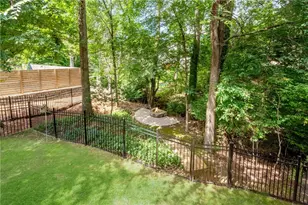 6105 Poplar Spring Dr, Peachtree Corners, GA 30092 - Photo 38