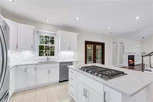 6105 Poplar Spring Dr, Peachtree Corners, GA 30092 - Photo 12