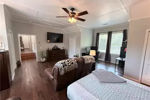 1049 North Main St NW, Conyers, GA 30012 - Photo 56