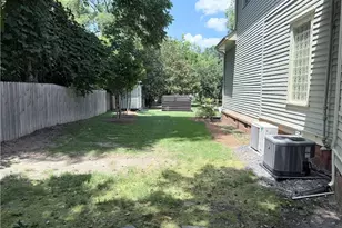 1049 North Main St NW, Conyers, GA 30012 - Photo 86