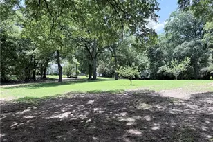 1049 North Main St NW, Conyers, GA 30012 - Photo 98