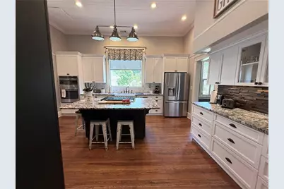 1049 N Main Street NW, Conyers, GA 30012 - Photo 30