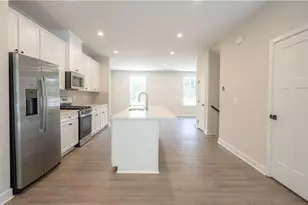961 Woods Chapel Rd, Buford, GA 30518 - Photo 6