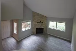 1701 Cedar Chase Ln NE, Atlanta, GA 30324 - Photo 2