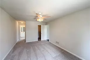 262 Lambert Overlook Cir, Carrollton, GA 30117 - Photo 12