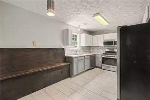 4408 Raptor Ct, Snellville, GA 30039 - Photo 8