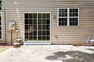 1752 Bentridge Dr NW, Kennesaw, GA 30144 - Photo 36