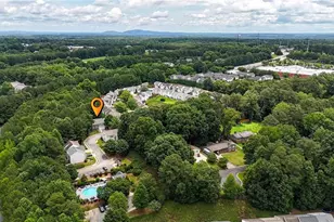 1752 Bentridge Dr NW, Kennesaw, GA 30144 - Photo 46