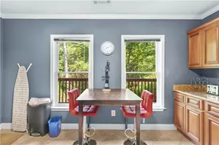 4260 Beverly Ln NE, Atlanta, GA 30342 - Photo 14