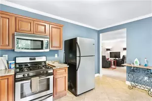 4260 Beverly Ln NE, Atlanta, GA 30342 - Photo 16