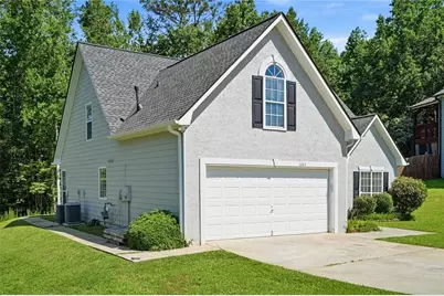 685 Washington Drive, Jonesboro, GA 30238 - Photo 2