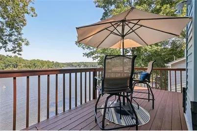 8470 Lake Drive, Snellville, GA 30039 - Photo 24
