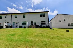 4573 Cypress Pk Dr, Gainesville, GA 30504 - Photo 16