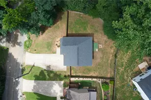2445 Fleetwood Dr, Cumming, GA 30041 - Photo 32