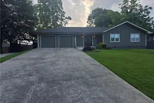 3124 Pate Rd, Snellville, GA 30078 - Photo 2