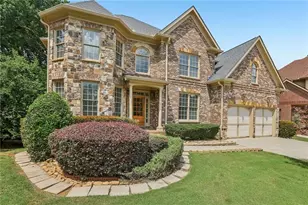 12516 Darvish Ln, Alpharetta, GA 30005 - Photo 2