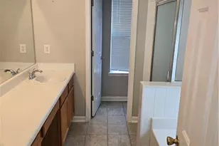5745 Old Carriage Dr, Atlanta, GA 30349 - Photo 8