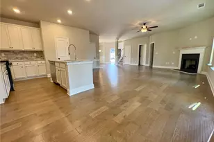 966 Lakeview Oaks Ct, Grayson, GA 30017 - Photo 12
