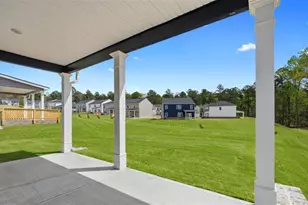 550 Great Salt Ln, Hoschton, GA 30548 - Photo 2