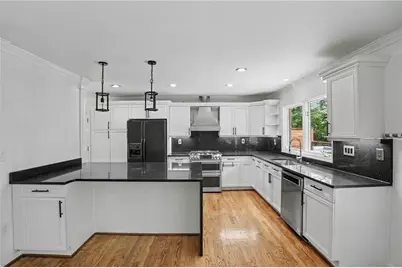 625 Patrick Place, Atlanta, GA 30328 - Photo 10