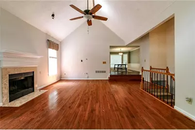 2526 Lorne Court SW, Marietta, GA 30064 - Photo 14