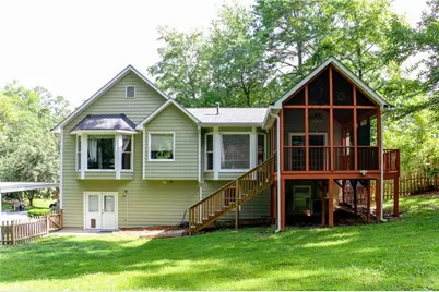 2526 Lorne Court SW, Marietta, GA 30064 - Photo 4