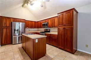 2526 Lorne Ct SW, Marietta, GA 30064 - Photo 6