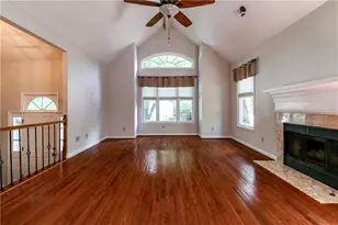 2526 Lorne Ct SW, Marietta, GA 30064 - Photo 12