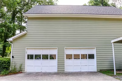 2526 Lorne Court SW, Marietta, GA 30064 - Photo 2