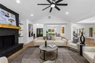 8920 Huntcliff Trce, Atlanta, GA 30350 - Photo 16