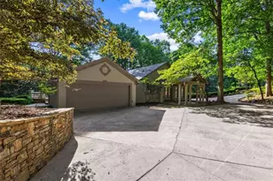 8920 Huntcliff Trce, Atlanta, GA 30350 - Photo 80