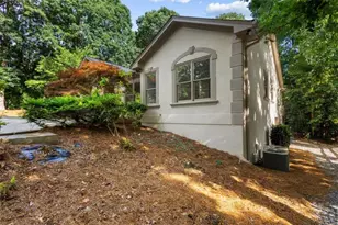 8920 Huntcliff Trce, Atlanta, GA 30350 - Photo 78