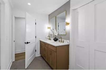 8920 Huntcliff Trce, Atlanta, GA 30350 - Photo 34