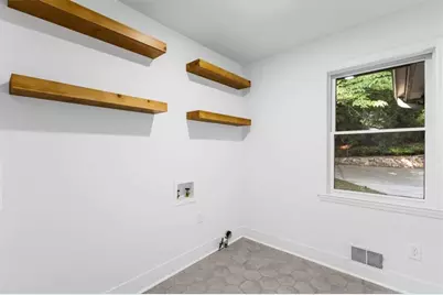 8920 Huntcliff Trce, Atlanta, GA 30350 - Photo 60