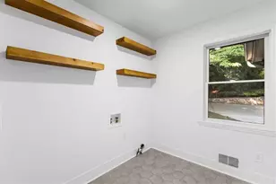 8920 Huntcliff Trce, Atlanta, GA 30350 - Photo 60