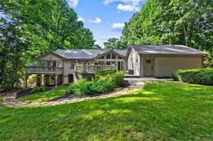 8920 Huntcliff Trce, Atlanta, GA 30350 - Photo 72