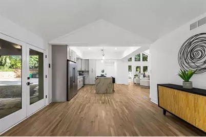 8920 Huntcliff Trce, Atlanta, GA 30350 - Photo 28