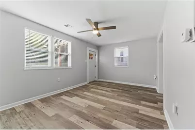 1307 Elizabeth Avenue SW, Atlanta, GA 30310 - Photo 4