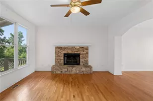 5630 Williams Shores Dr, Cumming, GA 30041 - Photo 10