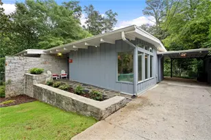 3781 Watkins Pl NE, Brookhaven, GA 30319 - Photo 2