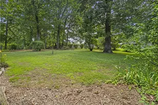 204 Sherwood Dr, Calhoun, GA 30701 - Photo 32