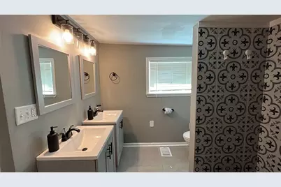 2963 Redwine Road, East Point, GA 30344 - Photo 10