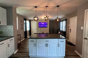 2963 Redwine Rd, East Point, GA 30344 - Photo 6