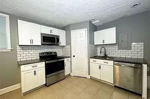 2963 Redwine Rd, East Point, GA 30344 - Photo 28