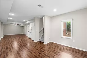 4250 Meadow View Ct, Cumming, GA 30041 - Photo 24