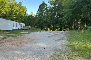 703 Central High Rd, Carrollton, GA 30116 - Photo 4