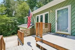 659 Sunshine Trce NW, Acworth, GA 30102 - Photo 4
