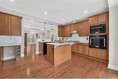 1735 Peachtree Street NE #619, Atlanta, GA 30309 - Photo 4