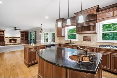 5525 Hampstead Way, Johns Creek, GA 30097 - Photo 16