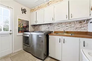 5027 Castlewood Dr SW, Lilburn, GA 30047 - Photo 22